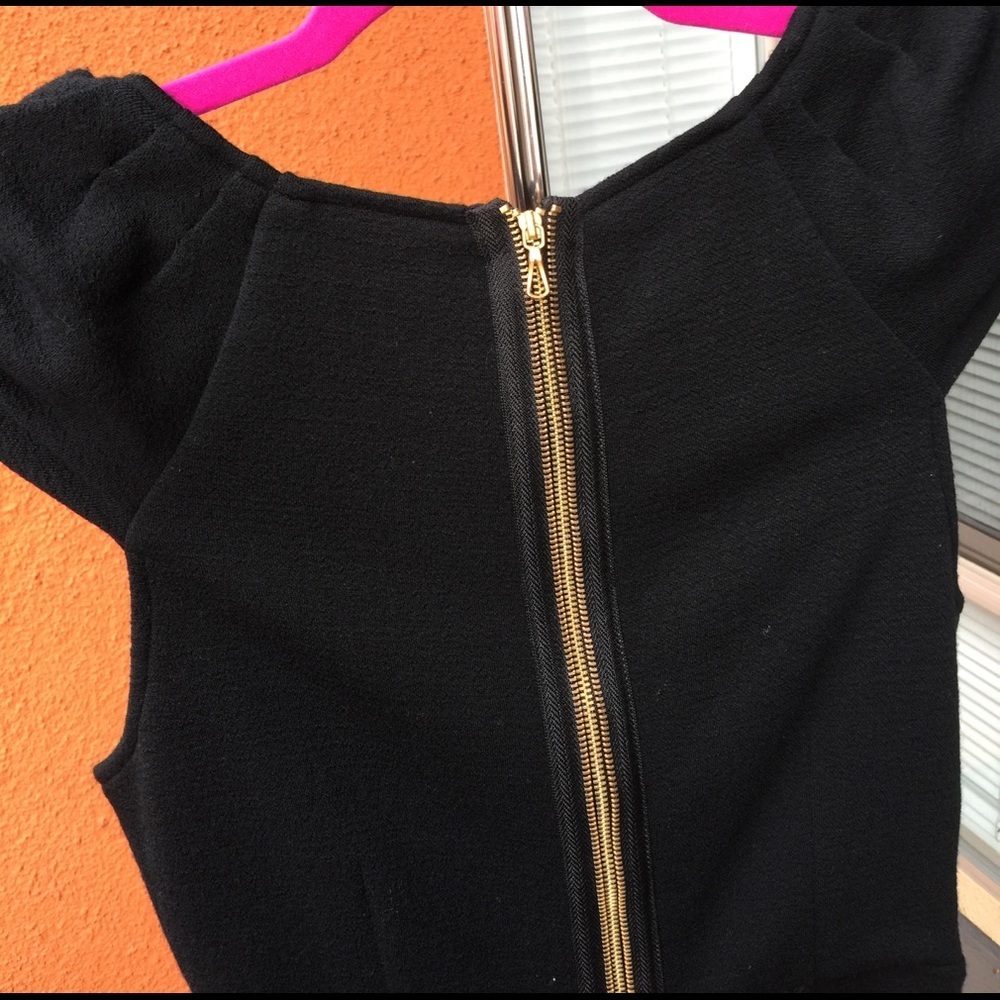 Leifsdottir Black Pucker Deluxe Wool Dress - Picture 7 of 8